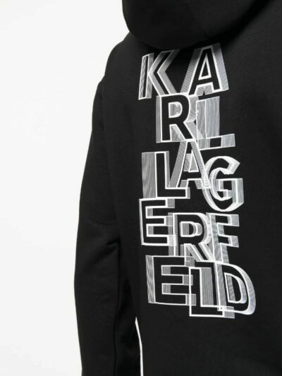 KARL LAGERFELD – קפוצ’ון קרל בצבע שחור דגם UNISEX KL GRAPHIC LOGO HOODIE