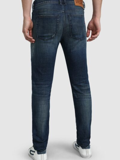 DIESEL – ג’ינס דיזל בצבע כחול דגם SLEENKER R9E05