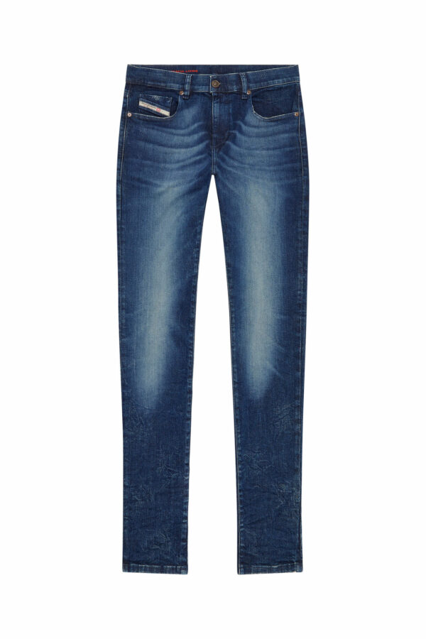 DIESEL - ג'ינס דיזל בצבע כחול דגם D-STRUKT 09F54